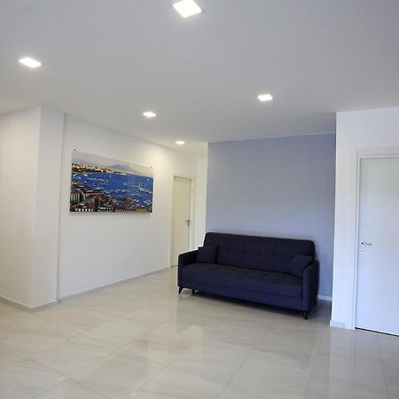 Il Giglio Hotel Кастел Волтурно Екстериор снимка